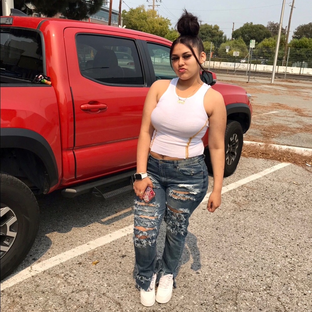 Meet your Posher, Jimena